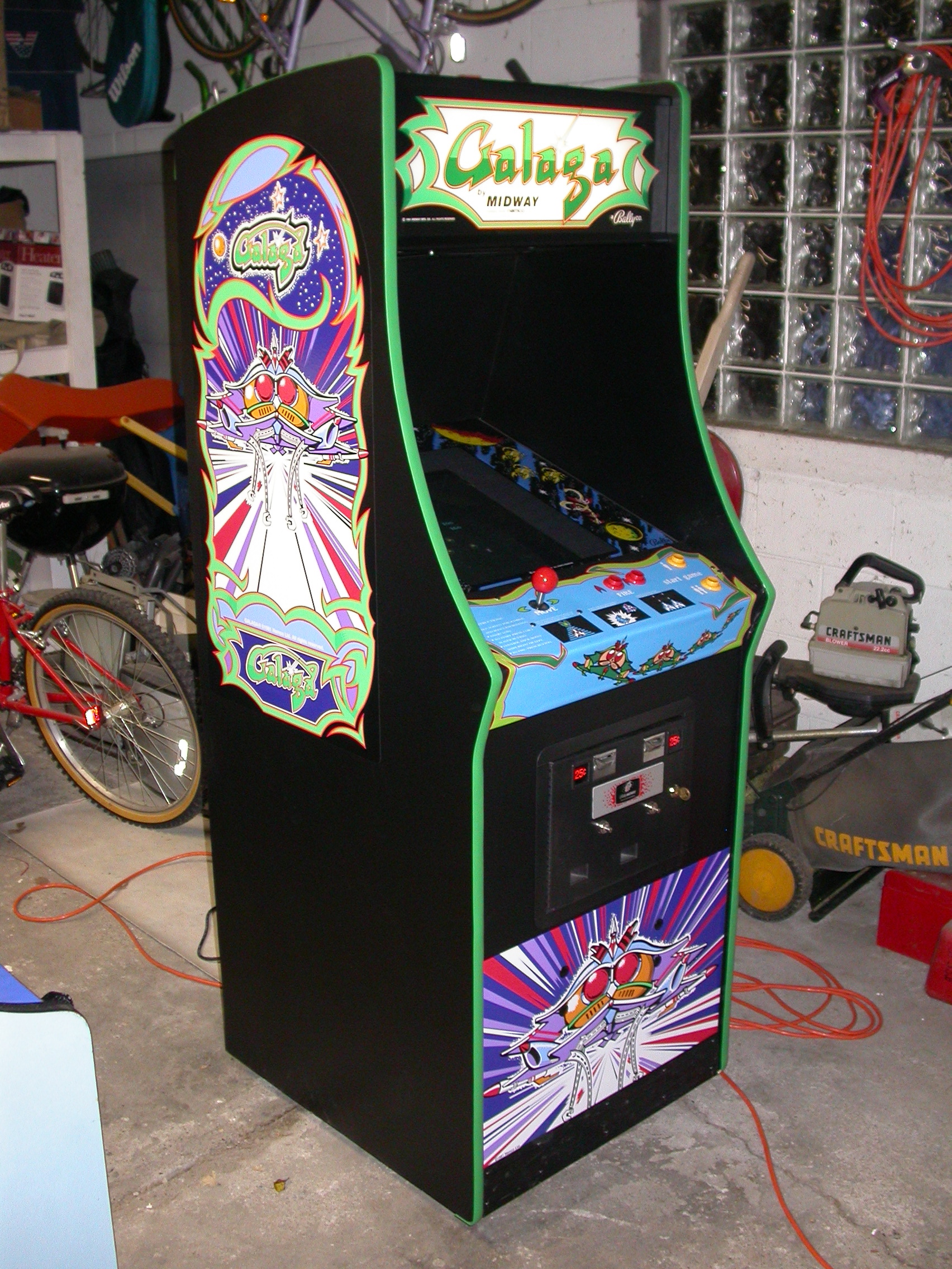 what is the arcade game of galaxian